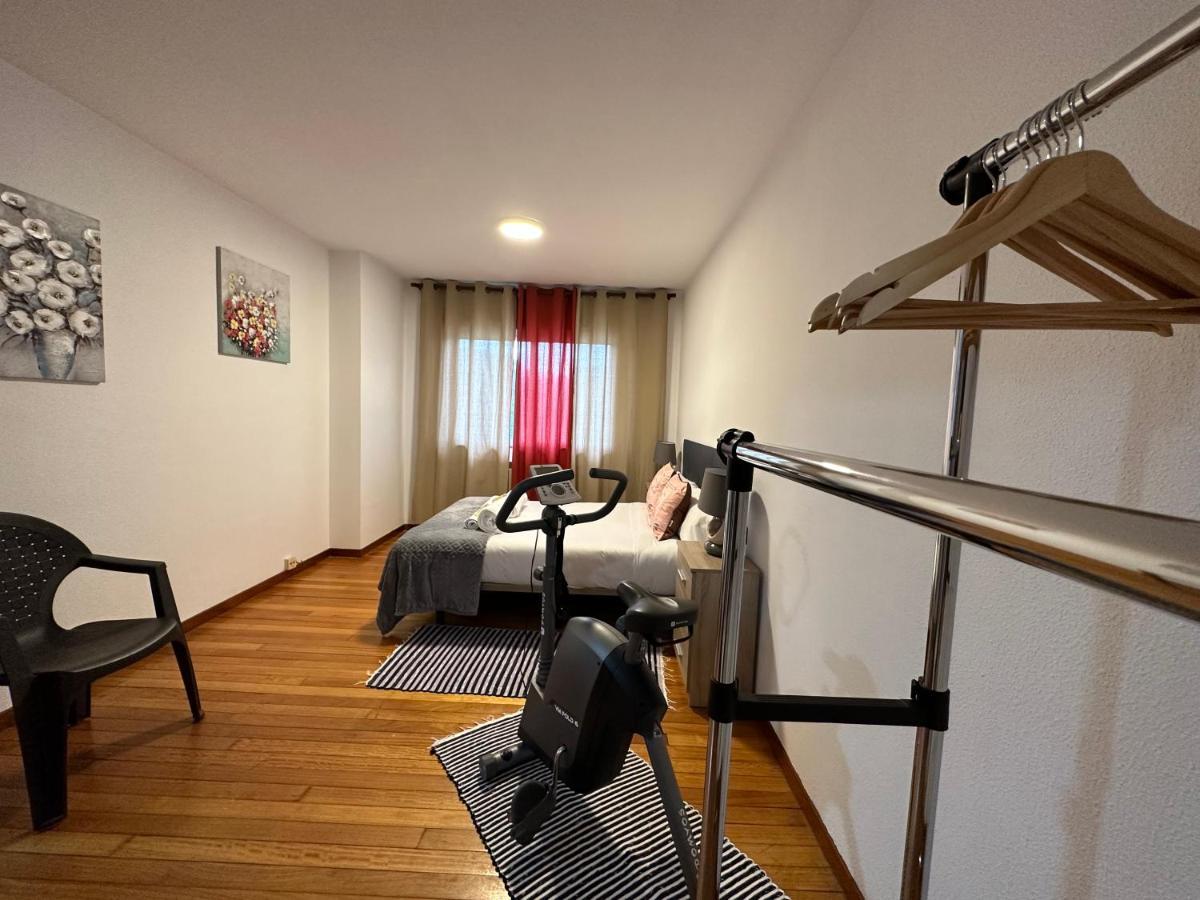 Oktheway Et Suseia Apartment Sarria Exterior foto